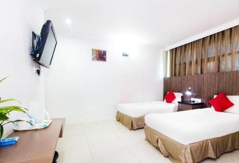 فندق Crystal City