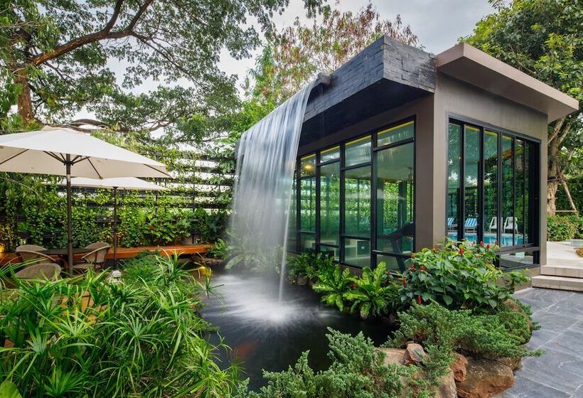 בית מלון כפרי Parc Borough City Resort  Sha Extra Plus