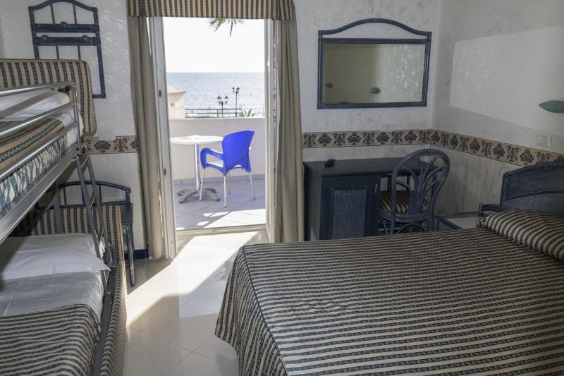 בית מלון כפרי Park  Baia Delle Sirene