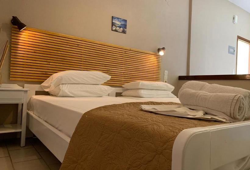 فندق Petros Village