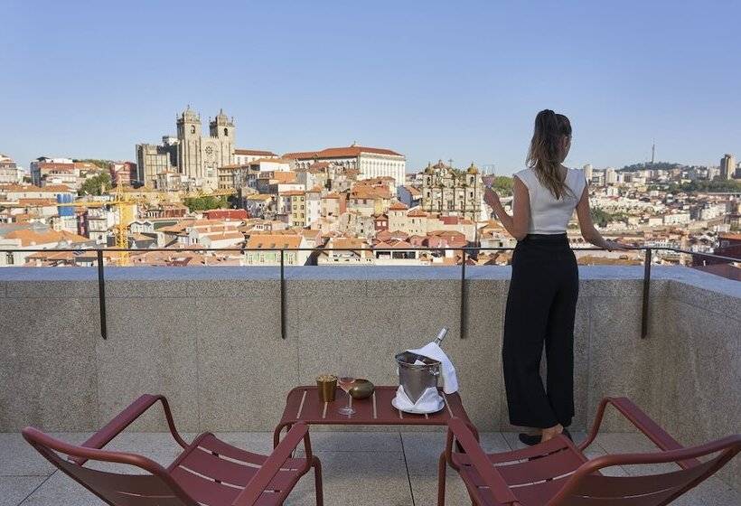 酒店 Portobay Flores