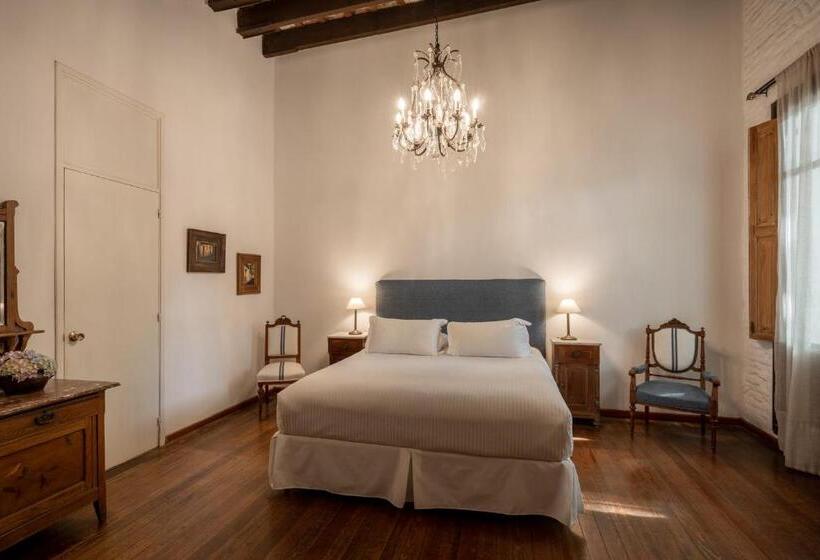 בית מלון כפרי Posada Manuel Lobo