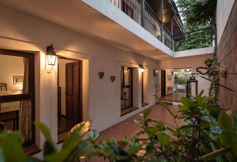 בית מלון כפרי Posada Manuel Lobo