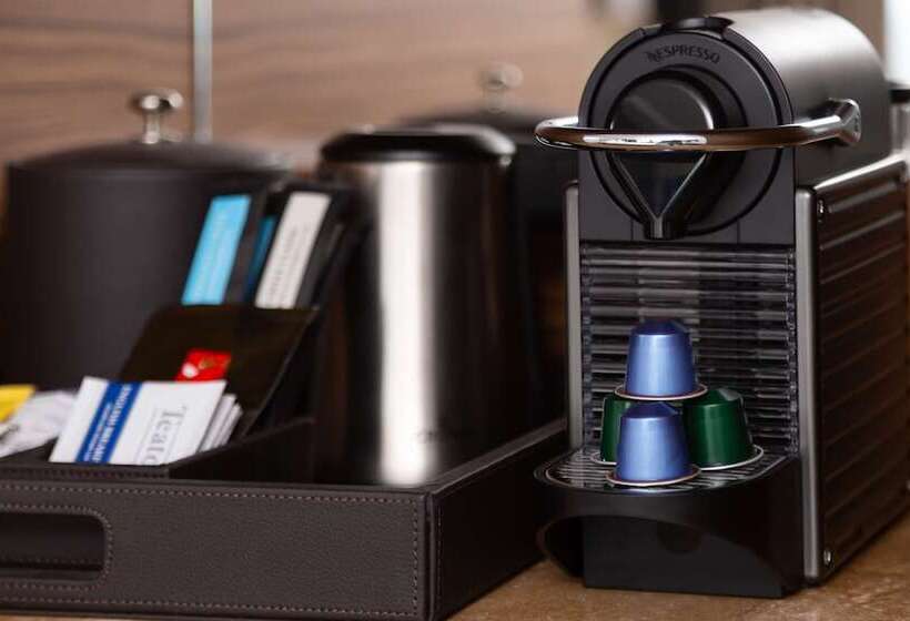 هتل Radisson Blu Olympiyskiy