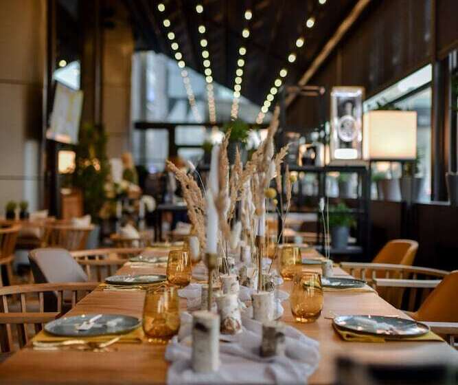 هتل Radisson Blu Olympiyskiy