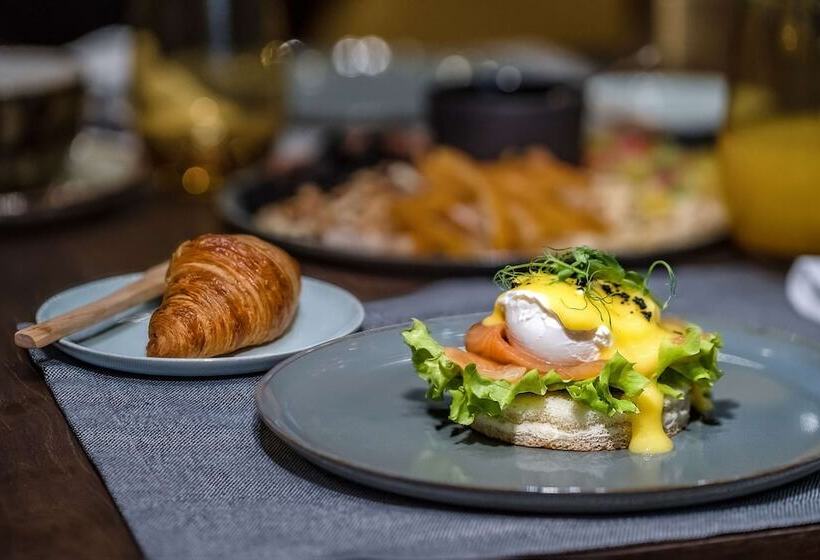 هتل Radisson Blu Olympiyskiy