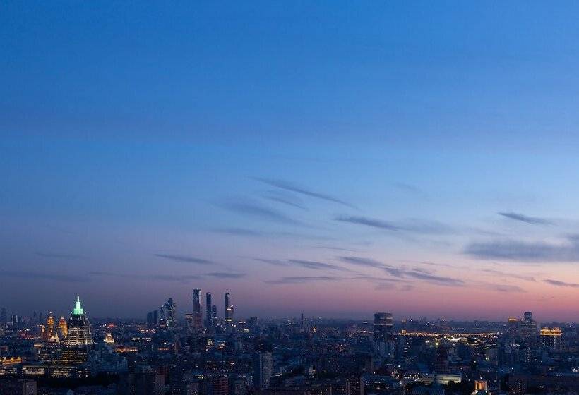 هتل Radisson Blu Olympiyskiy