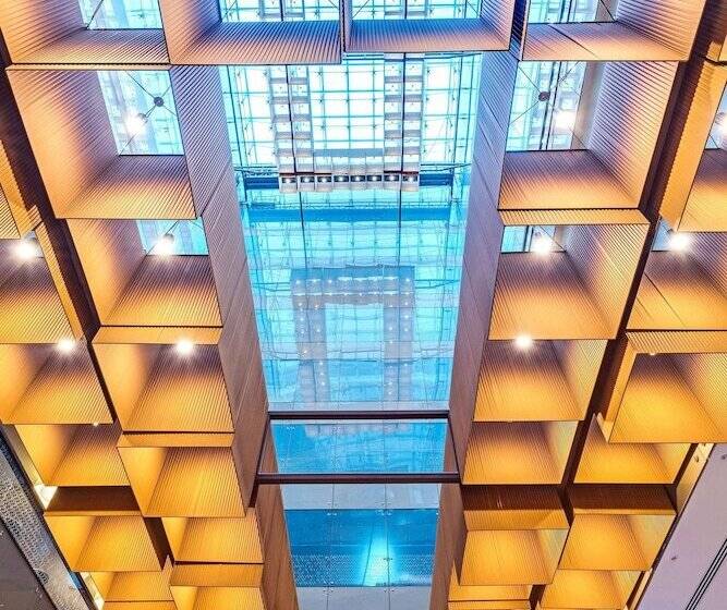 هتل Radisson Blu Olympiyskiy