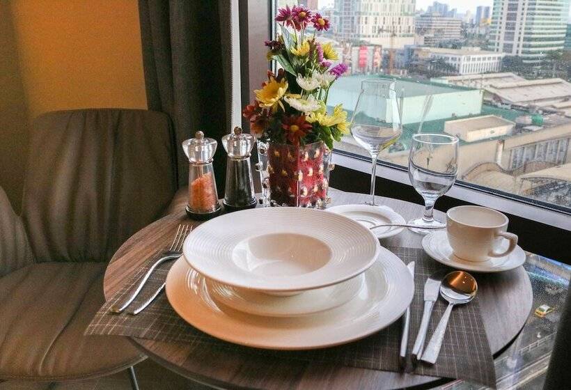 Red Hotel Cubao, Quezon City