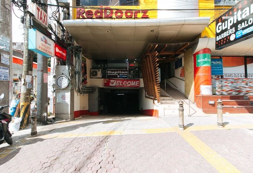 هتل Reddoorz At Timog Avenue Quezon City