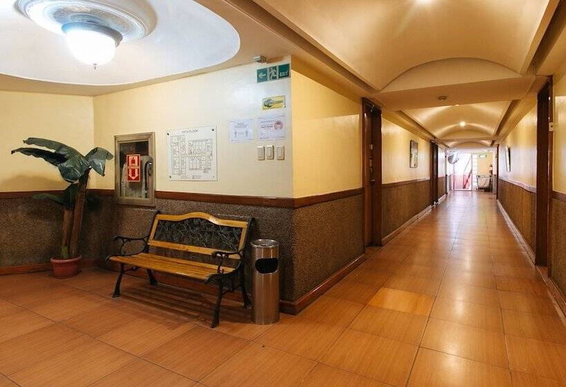 هتل Reddoorz At Timog Avenue Quezon City