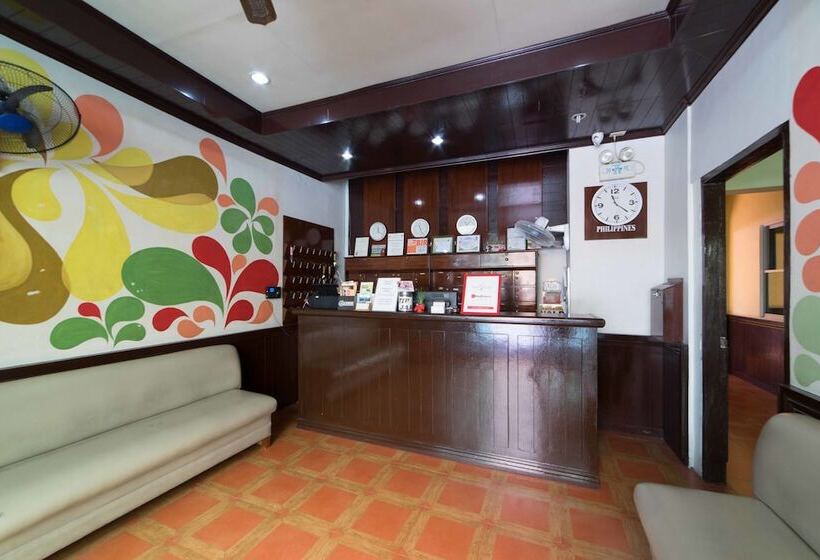 ホテル Reddoorz Near Walking Street Angeles City