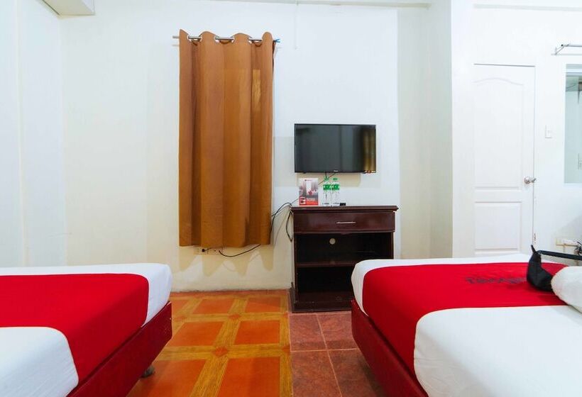 ホテル Reddoorz Near Walking Street Angeles City