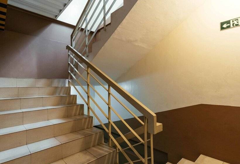 فندق Reddoorz Plus @ Kamuning Quezon City