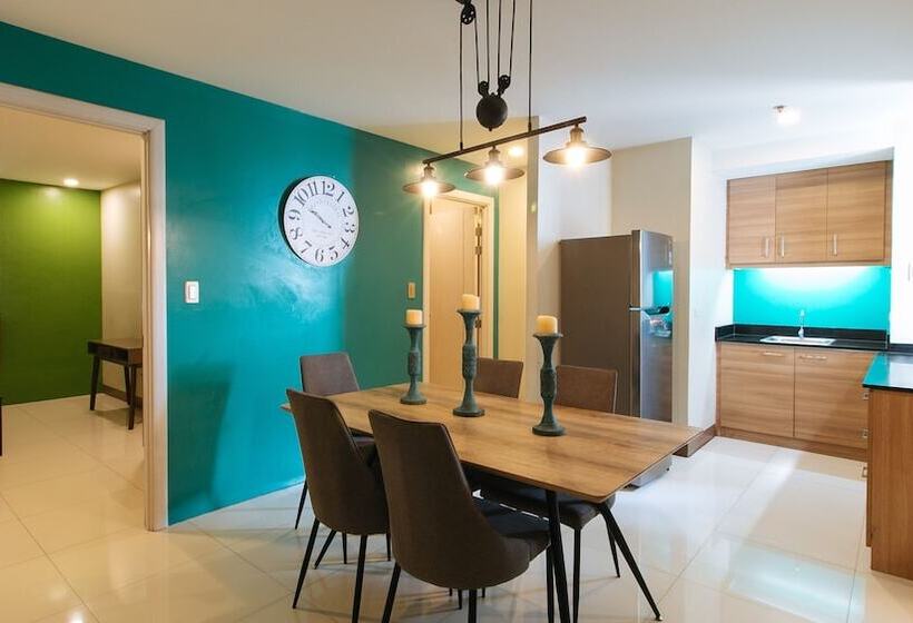 فندق Reddoorz Plus @ Kamuning Quezon City