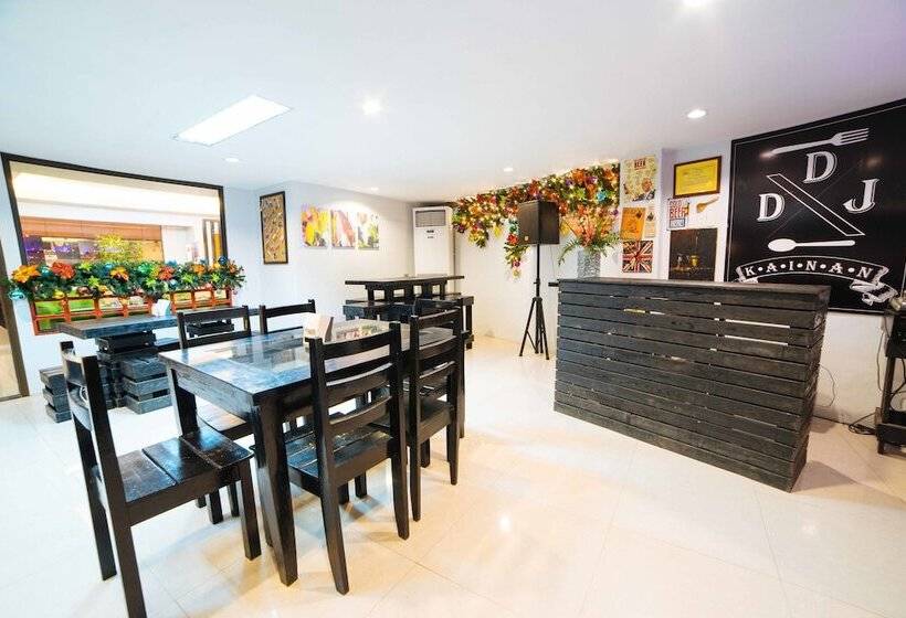 בית מלון כפרי Reddoorz Plus Near San Pedro Cathedral