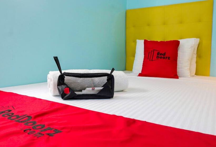 Reddoorz Plus New Era Budget Hotel Mandaue Former Reddoorz Plus Near Uv Mandaue Cebu