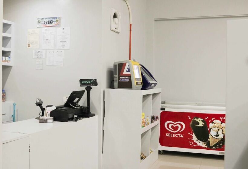 هتل Reddoorz Premium @ Wireless Mandaue Cebu