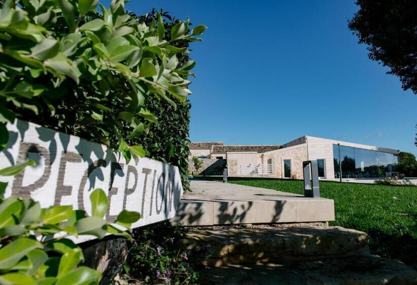 فندق Stacci Rural Resort