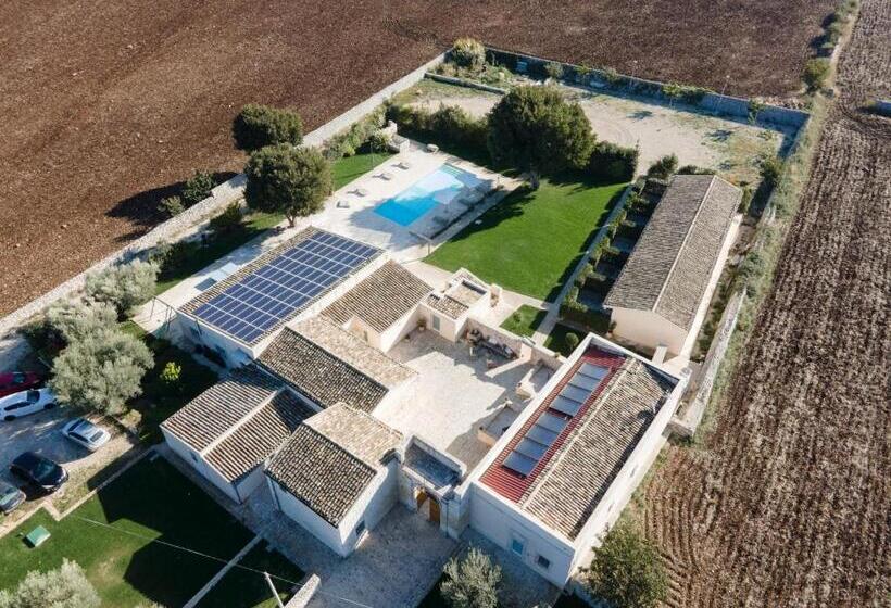 فندق Stacci Rural Resort