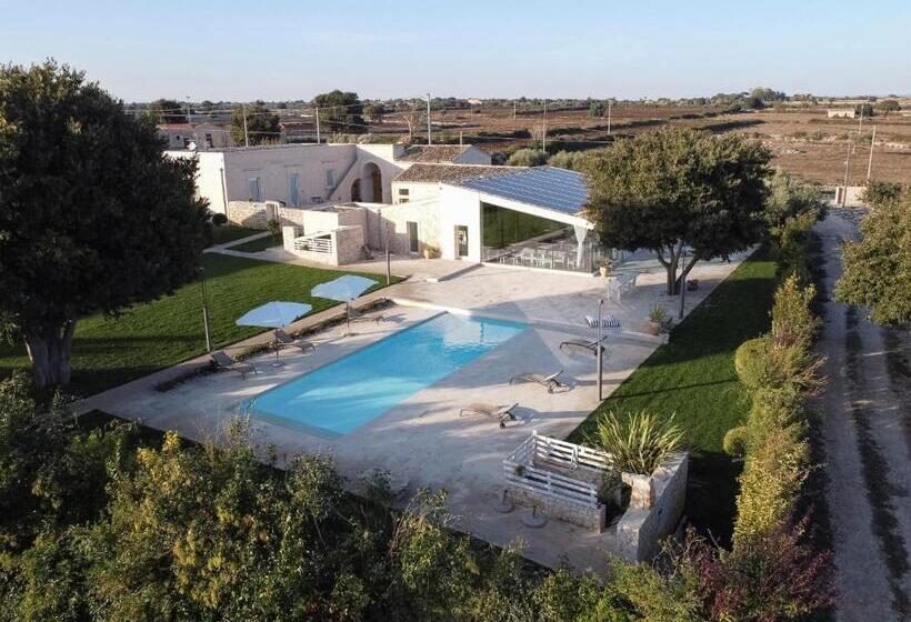 فندق Stacci Rural Resort