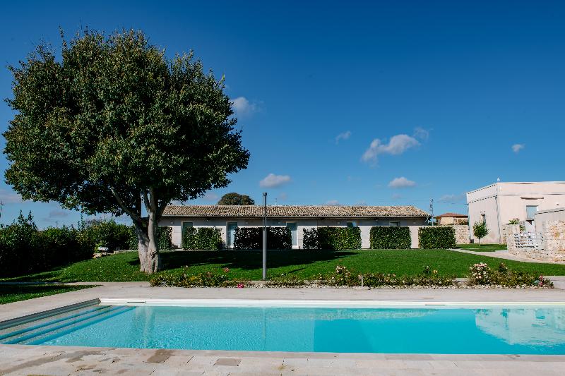 فندق Stacci Rural Resort