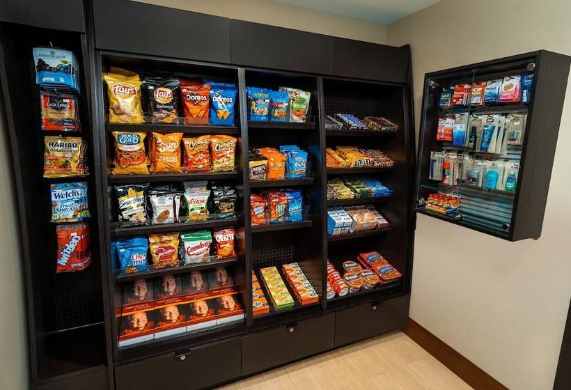 호텔 Staybridge Suites Newark Fremont, An Ihg