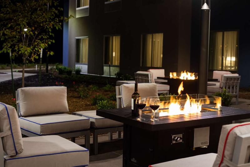 ホテル Stonehill Lawrence, Trademark Collection By Wyndham