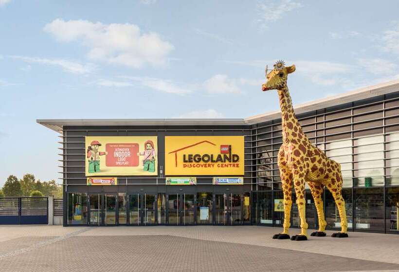 Отель Super 8 By Wyndham Oberhausen Am Centro