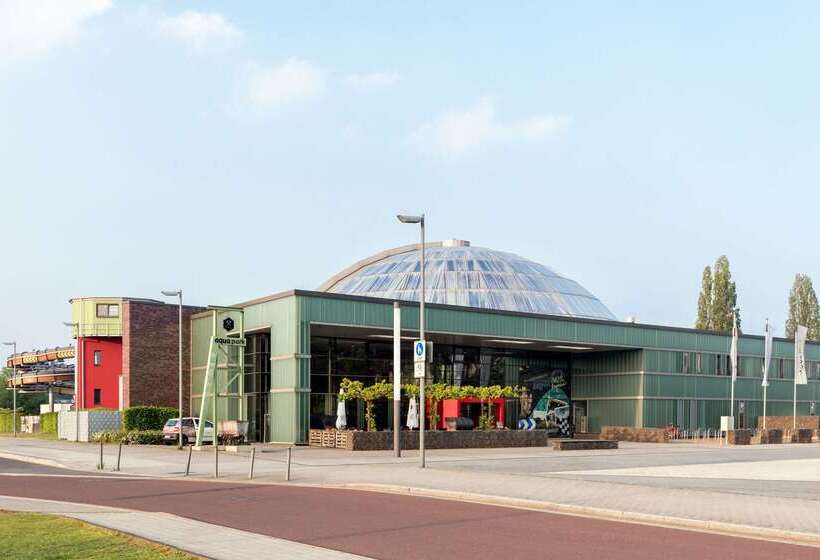 Отель Super 8 By Wyndham Oberhausen Am Centro