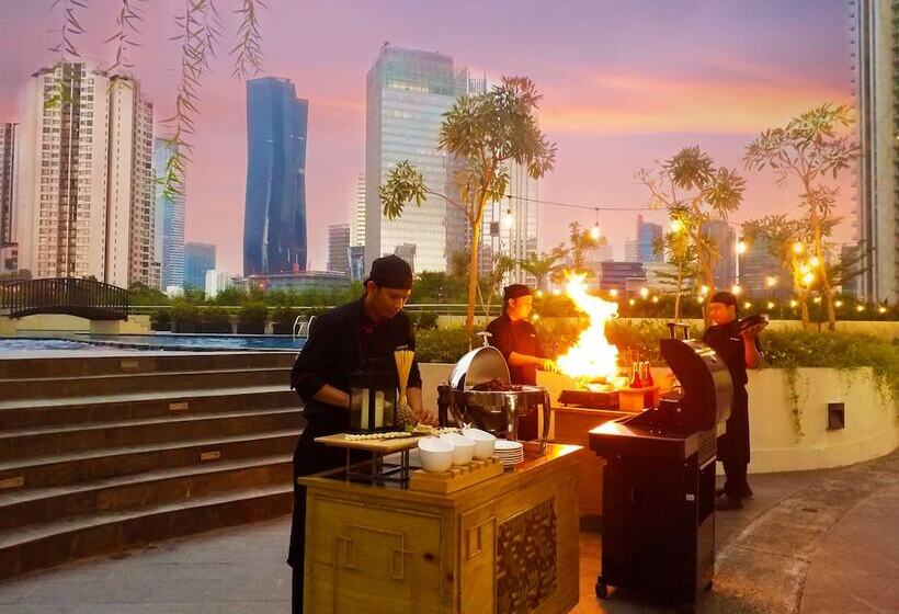 בית מלון כפרי Swissbelresidences Rasuna Epicentrum