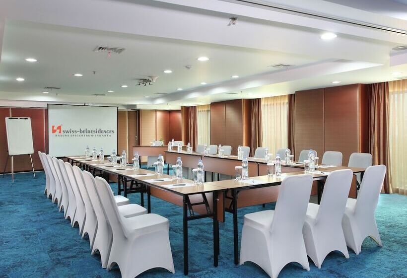 בית מלון כפרי Swissbelresidences Rasuna Epicentrum