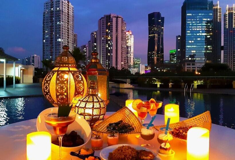 בית מלון כפרי Swissbelresidences Rasuna Epicentrum