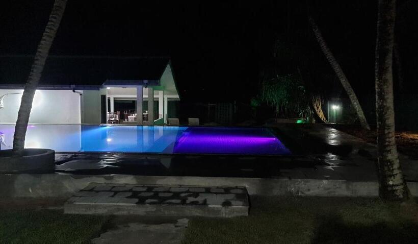 Отель Thiranagama Beach