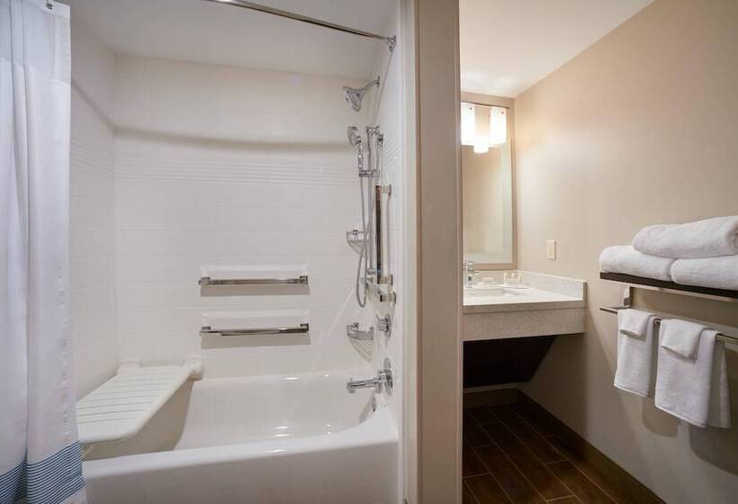 فندق Towneplace Suites By Marriott Jackson