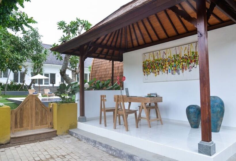 فندق Villa Del Mar Canggu