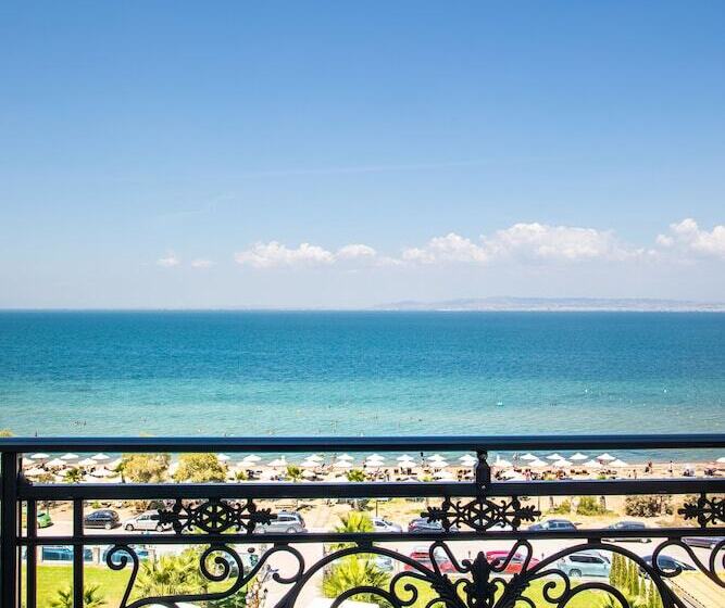 Wellness Santa Hotel   Adults Plus12