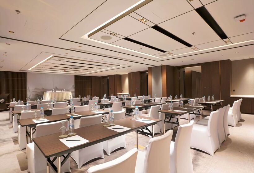 هتل Wyndham Grand Yangon