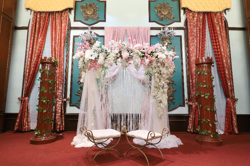 Zen Rooms Camelot Hotel Qc