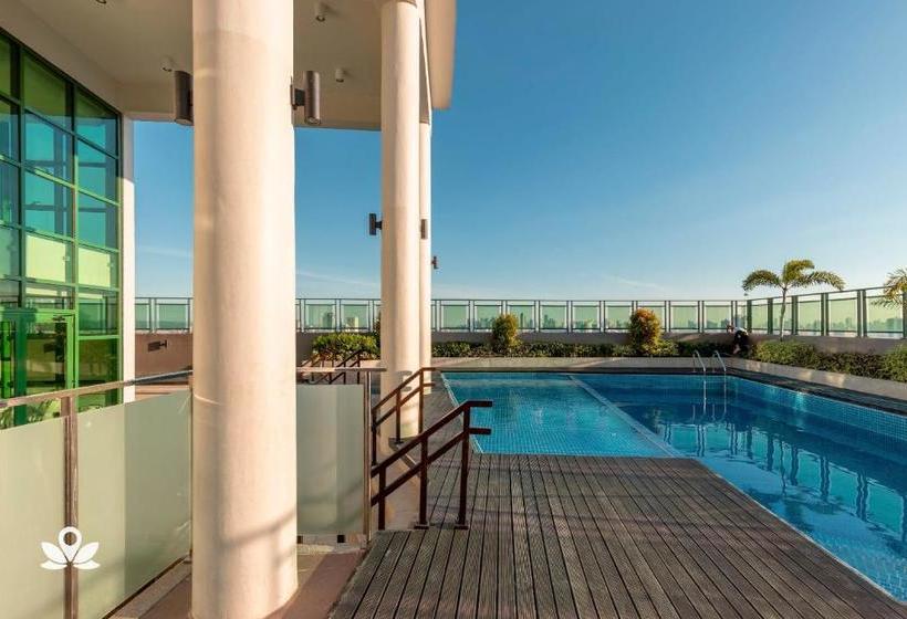 هتل Zen Rooms Symphony Timog Ave Qc