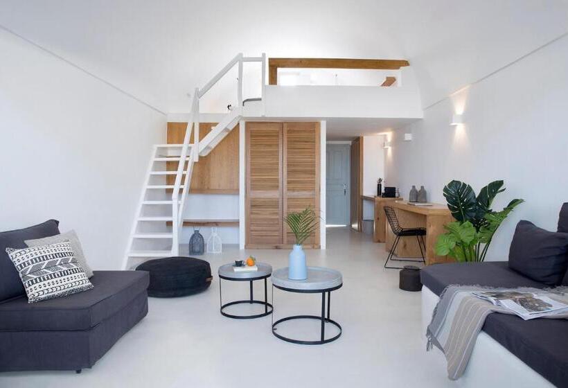 June Twenty Suites