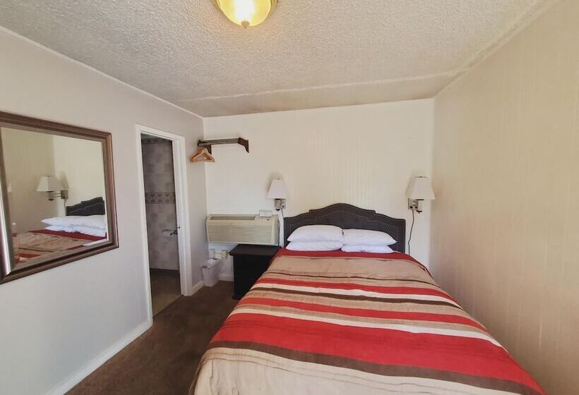 فندق على الطريق Holiday Lodge