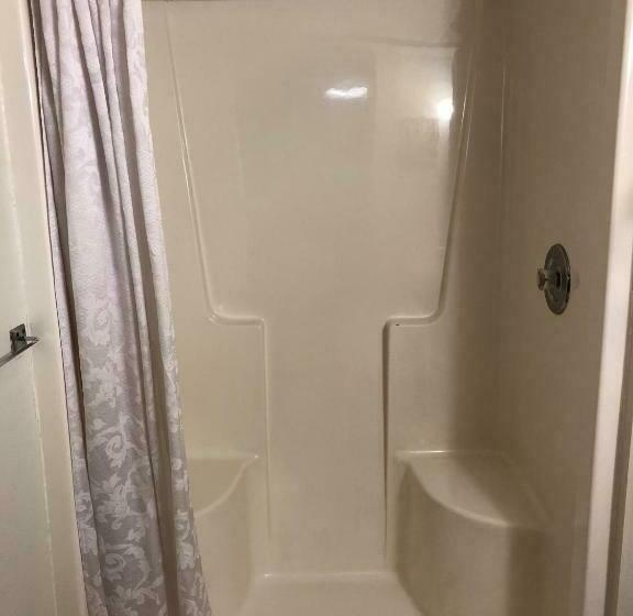 Town N  Country Motel