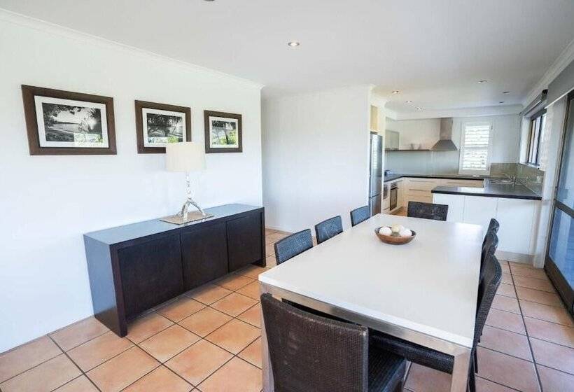 Myuna Holiday Apartments