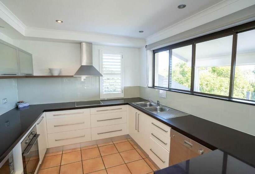 Myuna Holiday Apartments