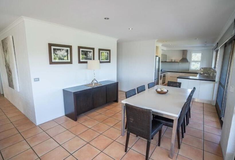 Myuna Holiday Apartments