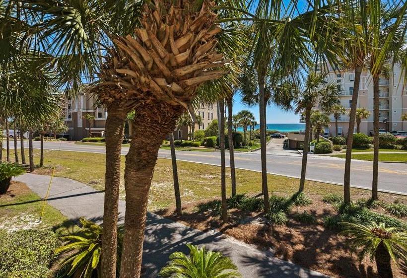 Nantucket Rainbow Cottages