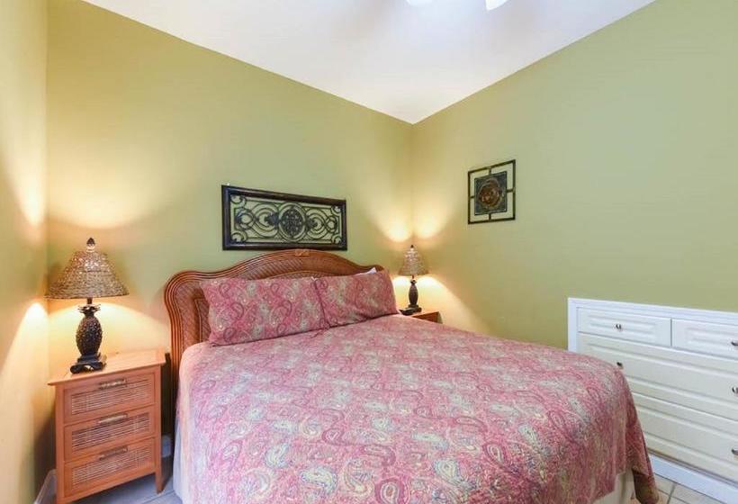 Nantucket Rainbow Cottages