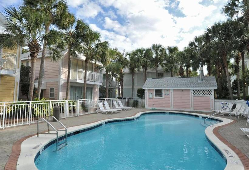 Nantucket Rainbow Cottages