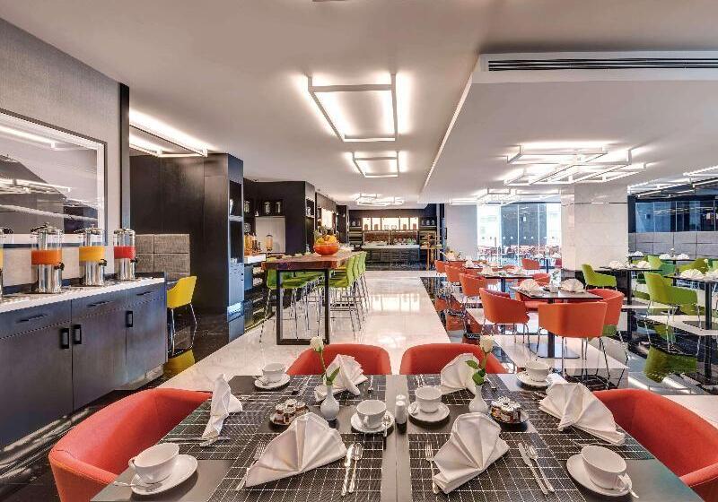 Novotel Sharjah Expo Centre